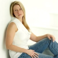 Melanie Latour
