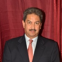 Ruben L. Decardenas