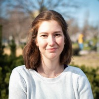Dóra Varga