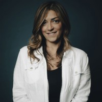 Lisa Carrera