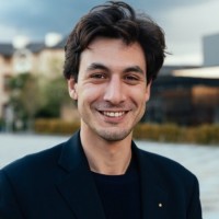 Thomas Mogharaei