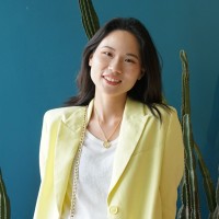 lily Cai