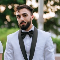 Ali H.