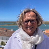 Bernadette van de Laak