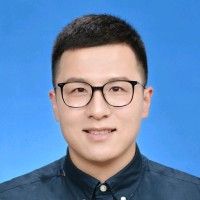 张龙龙