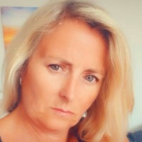 Lisa Burgess