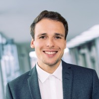 Dr. Maik Dombrowa