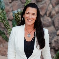 Mary Jo Kurinzi