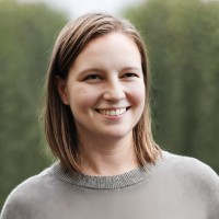 Amanda Rakes, Mba