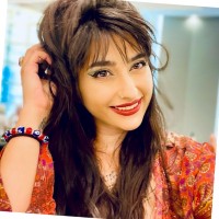 Armineh Lilly River
