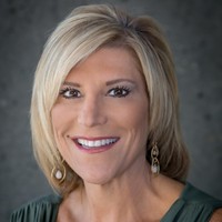 Rosalie Genova