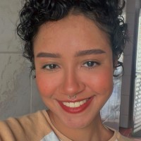 Beatriz Souza