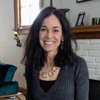 Courtney Thomas