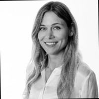 Nina Walker