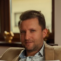 Adrian Nowicki