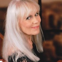 Annie Joan Olesen