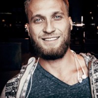 Dmitriy Zakharov
