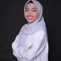 Selvi Azli