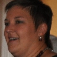 Evelyne Debusschere
