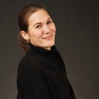 Eva Standecker
