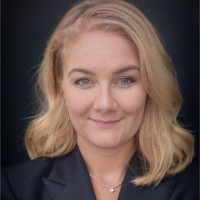 Elena Petrova, Mba