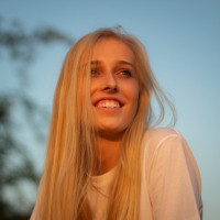Anne Lucas