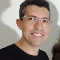 Adriano Silva