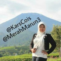 Merah Marun