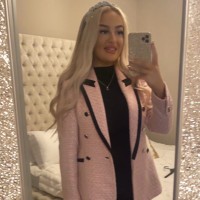 Mia Crawley