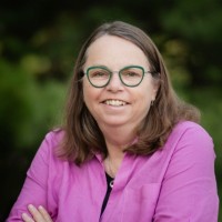 Linda MacDonald