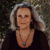 Jeanette Van Stijn