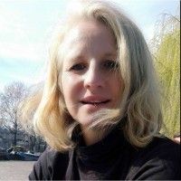 Héléne BOUZON