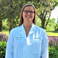 Alyssa Synstegaard, Pt, Dpt