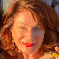 Sonia Watts