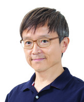 Dale (Dongwon) Yoon