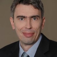 Dr. Uwe Wahren