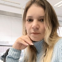 Erika Leal Tavares