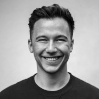 Niklas Slavescu