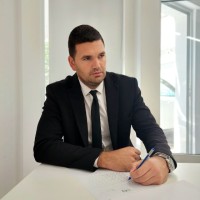 Milos Rakovic