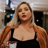 Ana Luíza J.