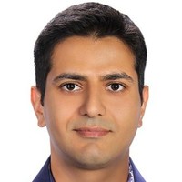 Kiyanoosh Zarrintakht