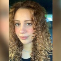 Doğa Özer