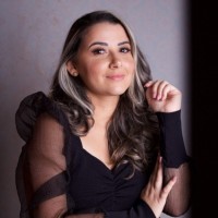 Ariane Aparecida Mann Cadete