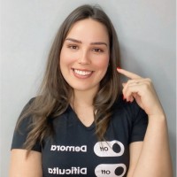Isabela Bueno