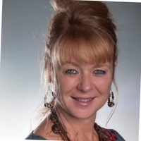 Sue Macmillan