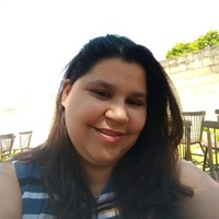 Edilaine Gomes