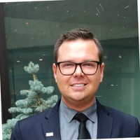 Allen Hollingsworth, Cha