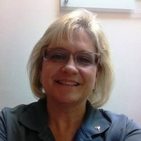Shelly Thompson