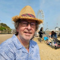 Stephen G Dodgson