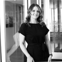 Sheylbe Smith, Mba